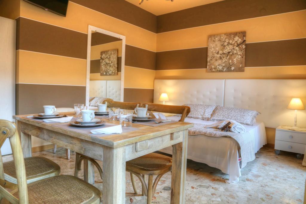 La Casetta Di Lina Rooms&apartments Verona