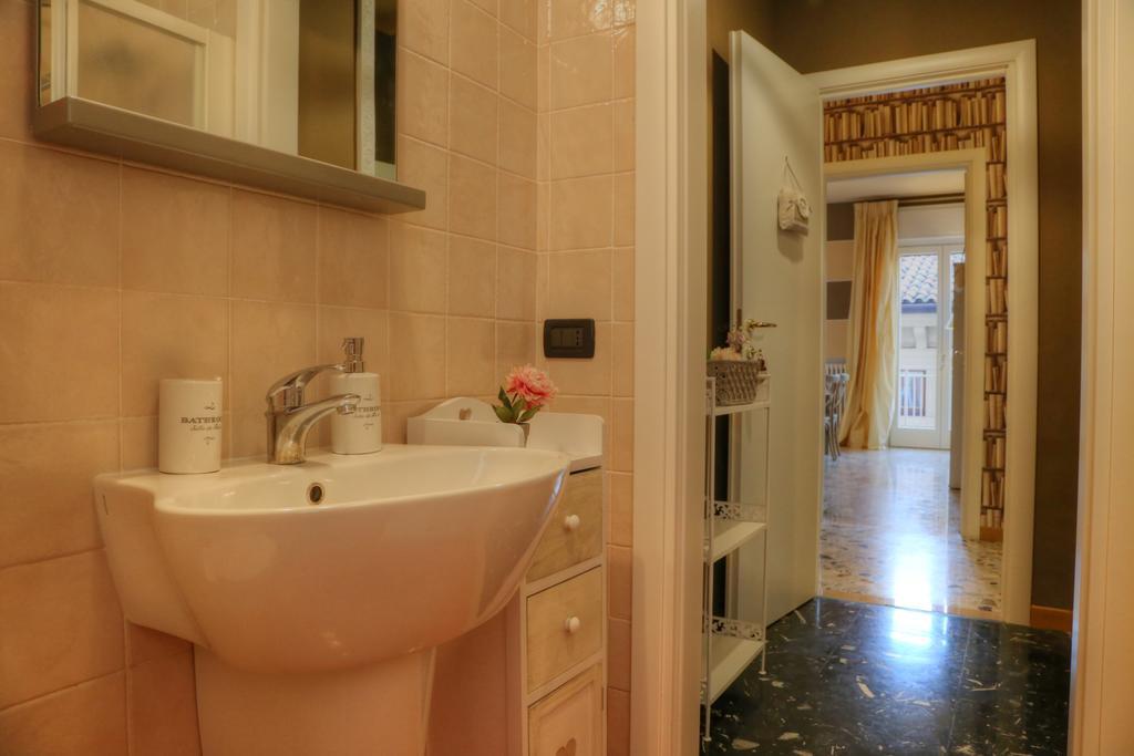 Affittacamere La Casetta Di Lina Rooms&apartments 3*